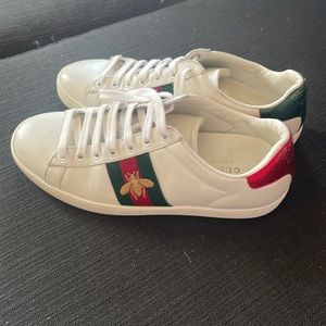 Gucci Bee Sneakers size 36